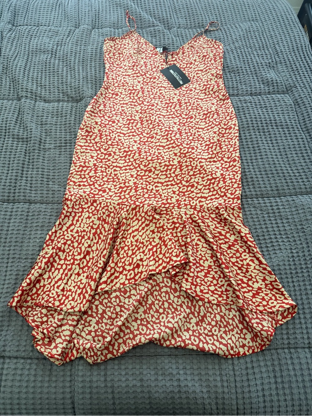 PLT Women’s Red Leopard Print Frill Hem Midi Dress Size L NWT